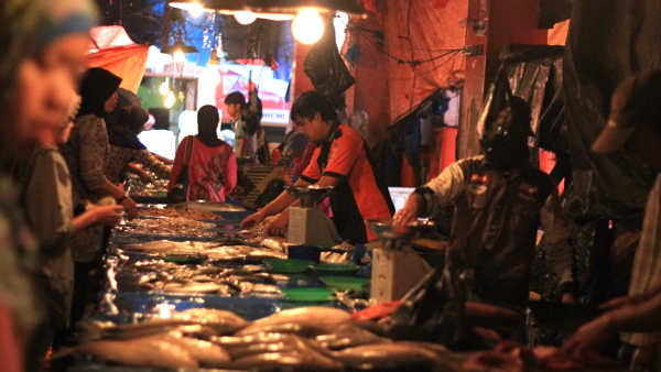 Fish section in the market Sinaipenu