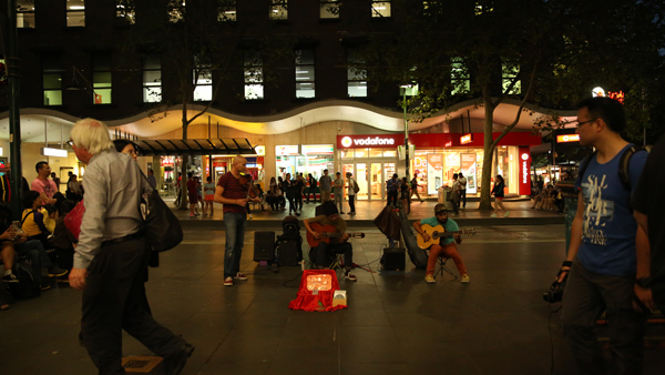 Tram rides, street musicians play in Melbourne