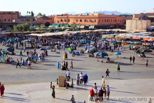 On the square in Marrakesh at night are organized whole musical fights